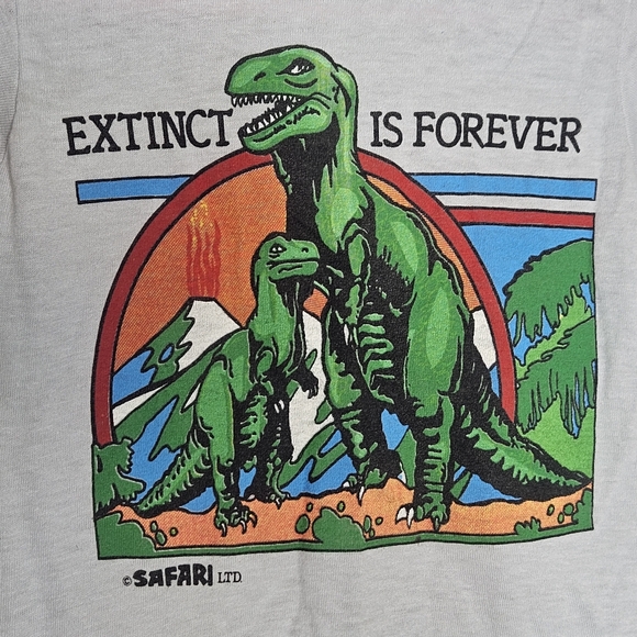 Vintage Single Stitch Dinosaur *Extinct is Forever* T-Shirt, size XS (10.5x13.5) - Picture 2 of 6